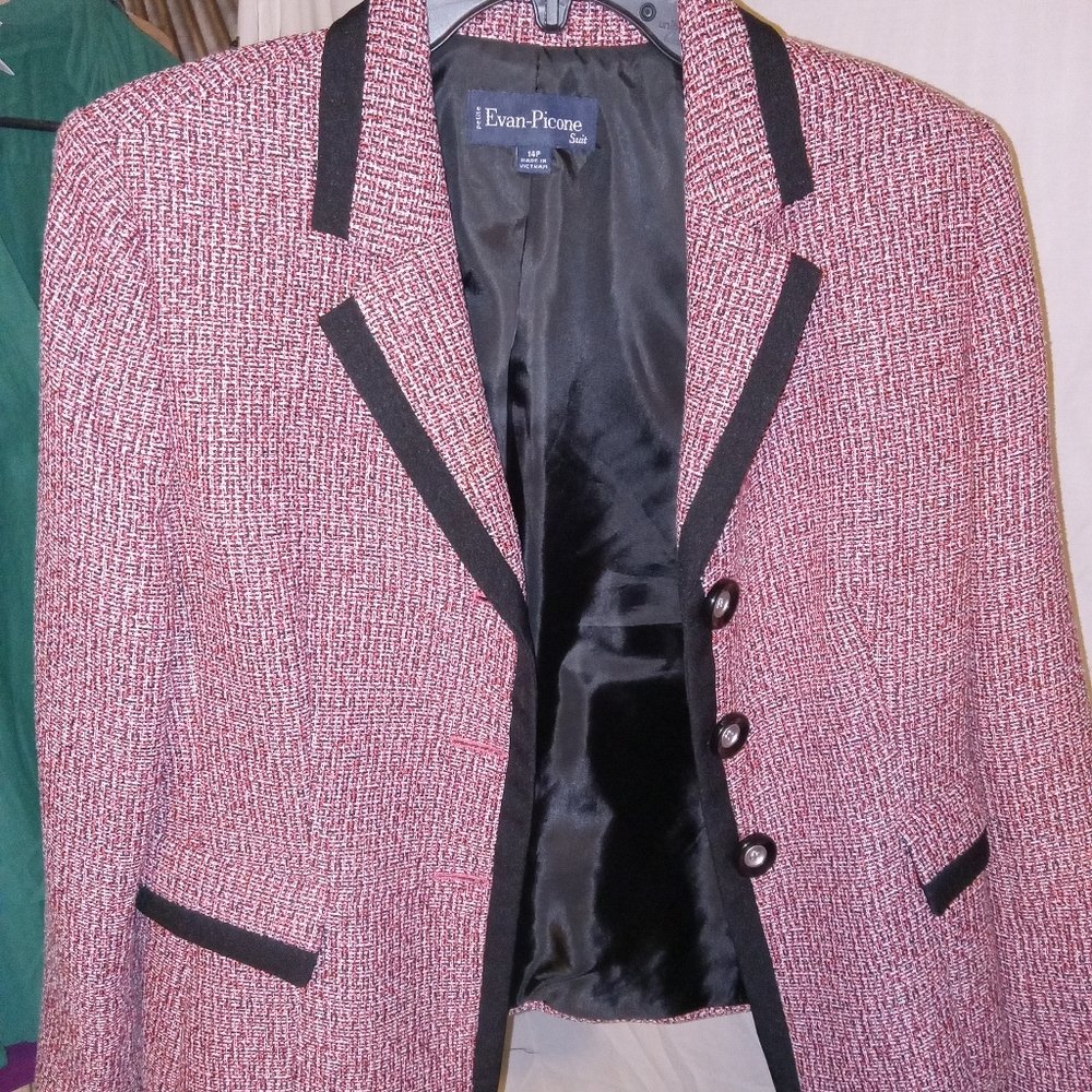 New Petite Evan- Picone Suit Blazer